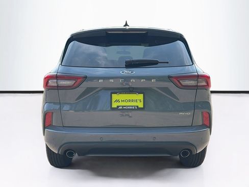 Used 2023 Ford Escape ST-Line w/ Tech Pack #1 AWD/4WD image 6