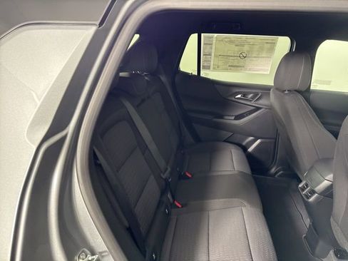 New 2026 Chevrolet Equinox LT w/ Safety and Technology Package FWD image 20