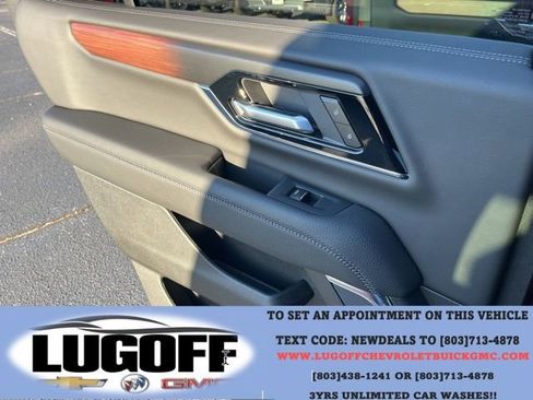 New 2026 GMC Yukon Denali w/ Sun & Power Step Package AWD/4WD image 11