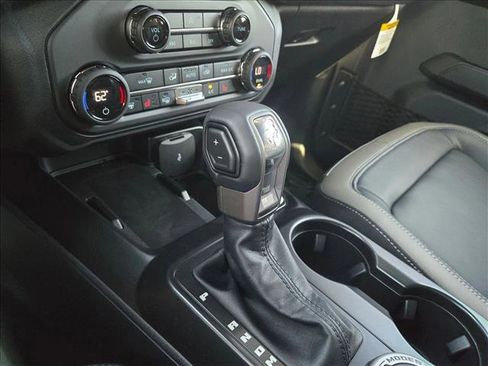 New 2026 Ford Bronco Outer Banks AWD/4WD image 14
