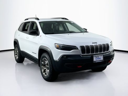 Used 2022 Jeep Cherokee Trailhawk w/ Comfort/Convenience Group image 3