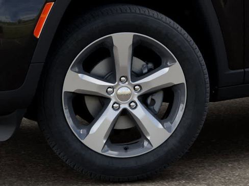 New 2026 Jeep Grand Cherokee L Limited image 8