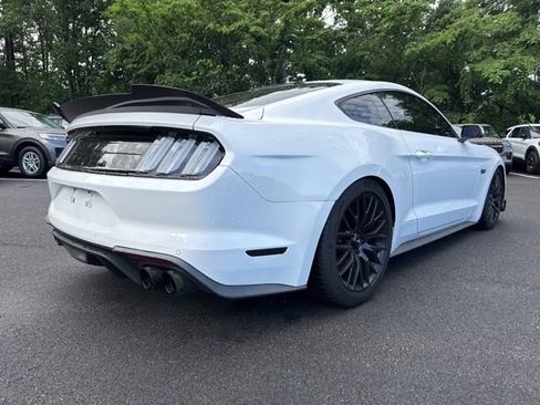 Used 2019 Ford Mustang GT Premium w/ GT Performance Package RWD image 6