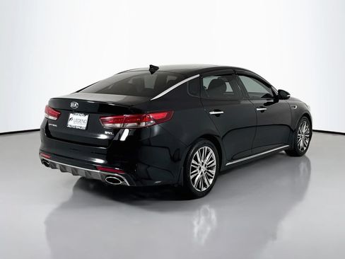 Used 2018 Kia Optima SX w/ Technology Package FWD image 5