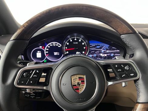 Certified 2023 Porsche Cayenne Platinum Edition AWD/4WD image 34