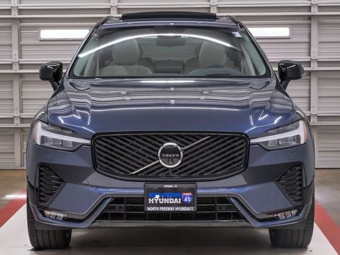 Used 2026 Volvo XC60 B5 Ultra w/ Protection Package Premier AWD/4WD image 4