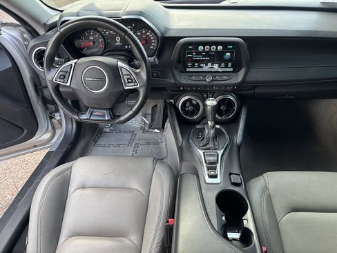 Used 2018 Chevrolet Camaro SS image 23