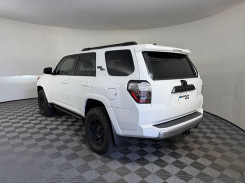 Used 2024 Toyota 4Runner TRD Off-Road Premium w/ Moonroof Package AWD/4WD image 3