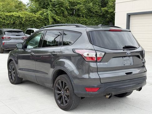 Used 2018 Ford Escape SE w/ SE Sport Appearance Package AWD/4WD image 7