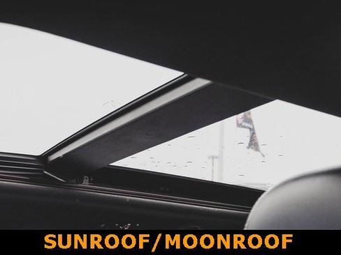 Used 2019 Chrysler Pacifica Limited w/ Advanced Safetytec Group image 10