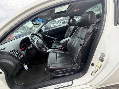Used 2011 Nissan Altima 2.5 S w/ 2.5S Premium Pkg FWD image 61