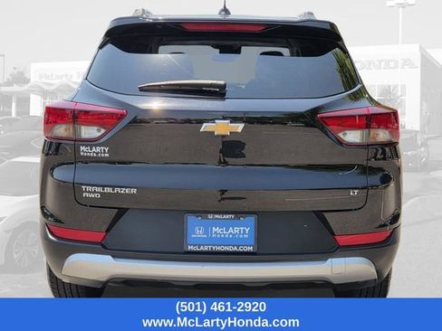 Used 2025 Chevrolet TrailBlazer LT AWD/4WD image 6