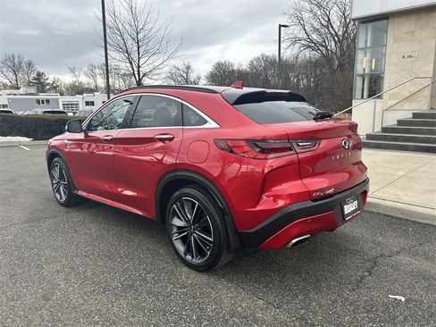 Certified 2023 INFINITI QX55 Essential image 6