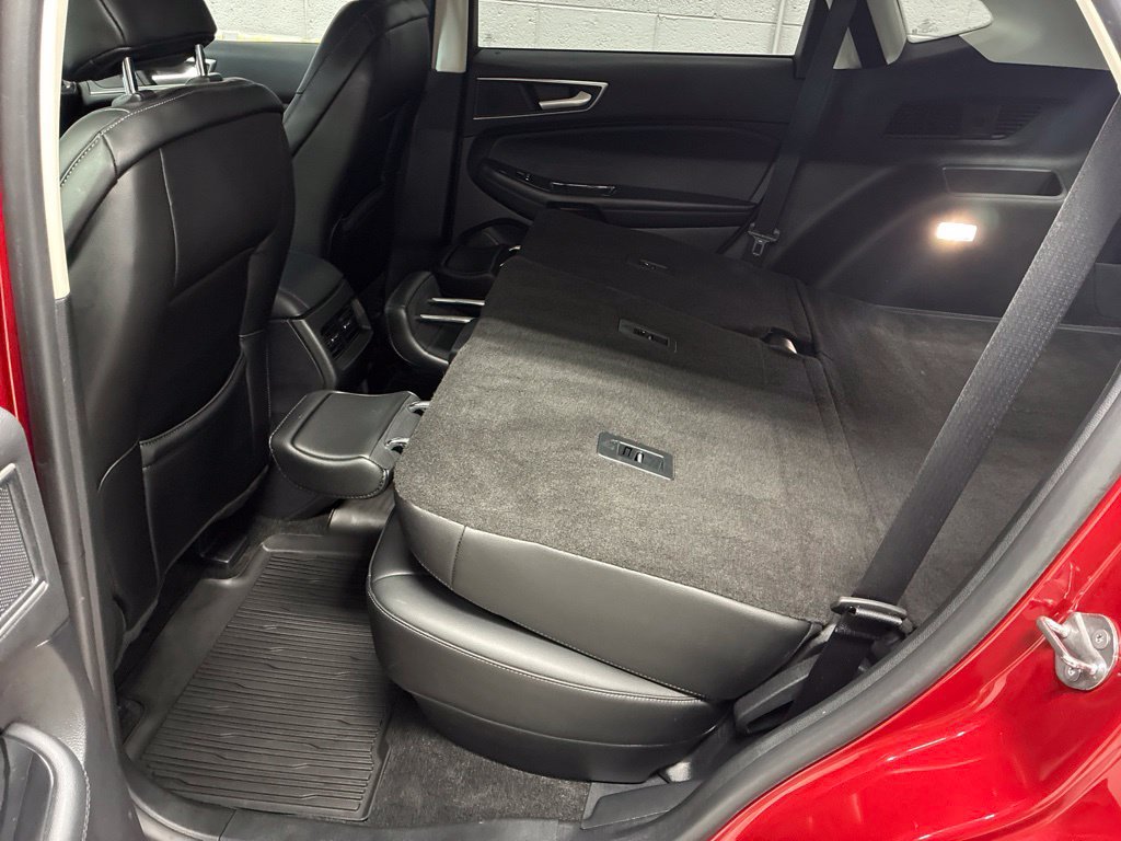 Used 2020 Ford Edge SEL w/ Convenience Package FWD image 25
