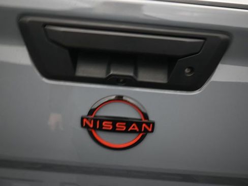 Used 2023 Nissan Frontier PRO-4X w/ Pro-4X Premium Package image 25