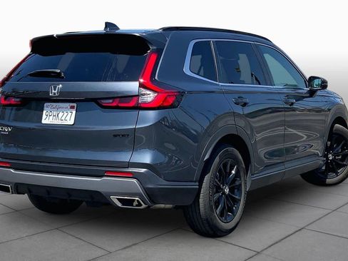 Used 2025 Honda CR-V Sport image 12
