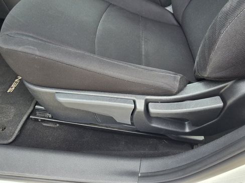 Used 2024 Nissan Sentra S FWD image 16
