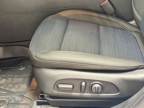 New 2026 Buick Envista Preferred w/ Convenience I Package image 18