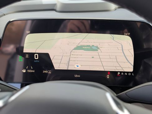 New 2026 Chevrolet Suburban Premier image 17