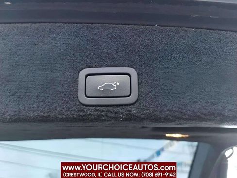 Used 2015 Volvo XC60 T6 w/ Proximity Package image 35