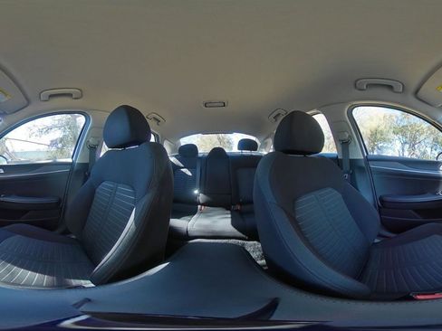 Used 2025 Kia K5 LXS image 38