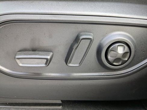 New 2026 Jeep Grand Cherokee Limited Reserve image 21