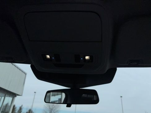 Certified 2022 Ford Explorer XLT AWD/4WD image 9