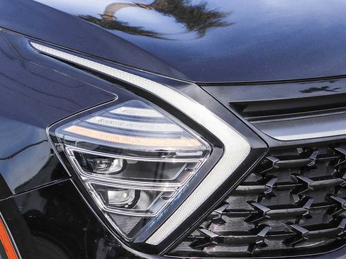 Used 2023 Kia Sportage X-Pro Prestige image 4