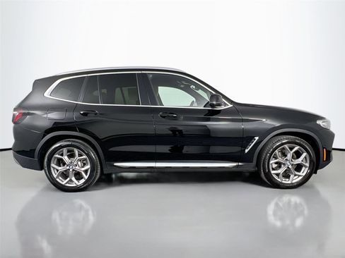 Used 2024 BMW X3 xDrive30i w/ Premium Package w/ZPA image 7