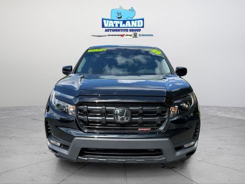 Used 2025 Honda Ridgeline Sport image 10