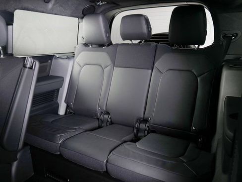 New 2026 Land Rover Defender 130 V8 image 20