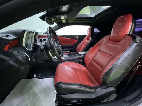 Used 2010 Chevrolet Camaro SS w/ RS Package image 16