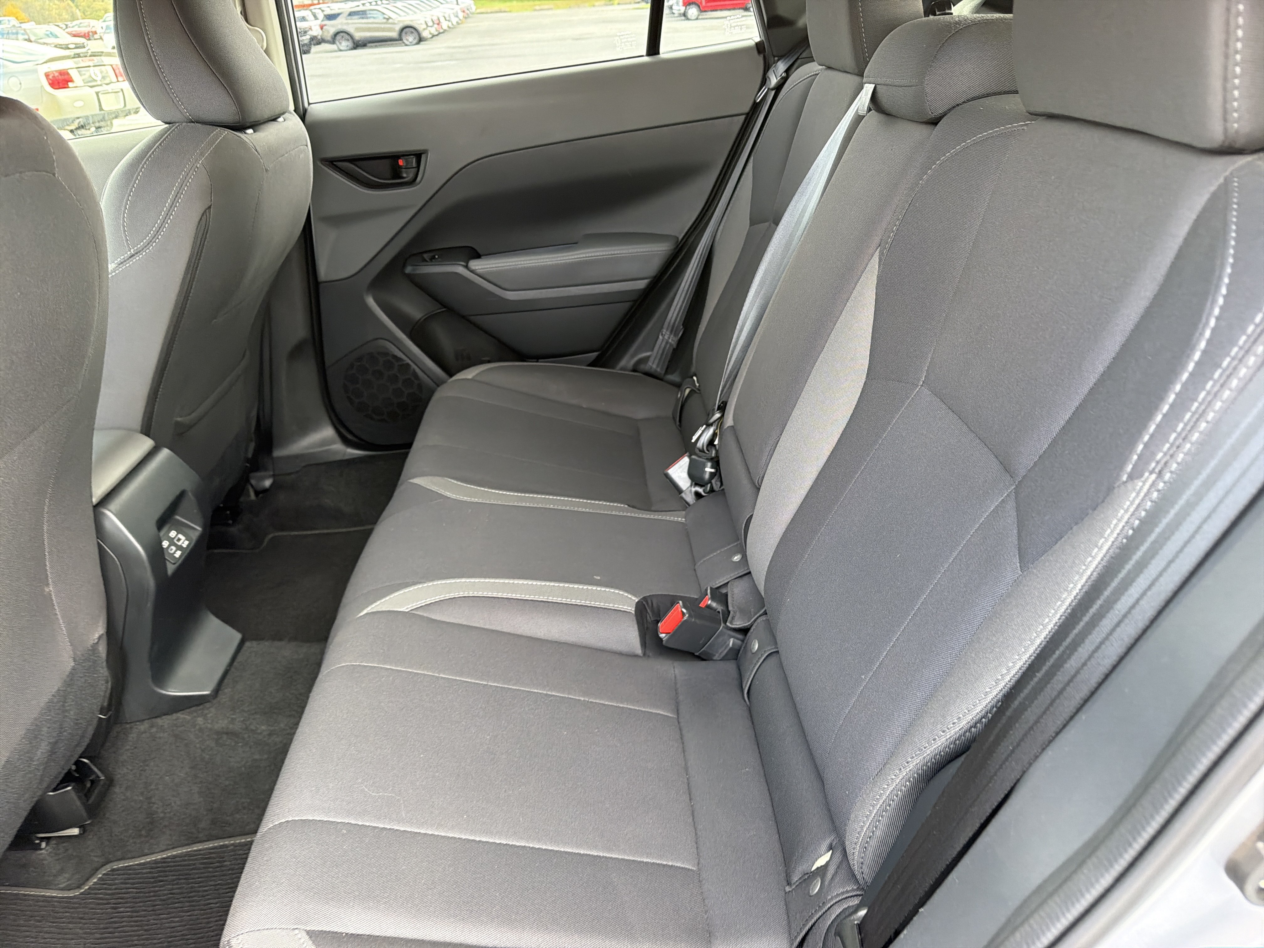 Used 2025 Subaru Crosstrek 2.5i Premium AWD/4WD image 13