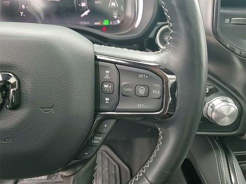 Used 2025 RAM 1500 Limited image 30