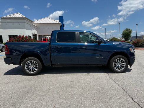 Used 2022 RAM 1500 Laramie w/ Laramie Southwest Edition AWD/4WD image 9