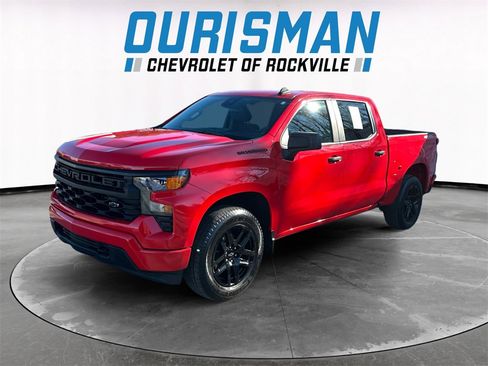 Used 2022 Chevrolet Silverado 1500 Custom w/ LPO, Dark Essentials Package image 2