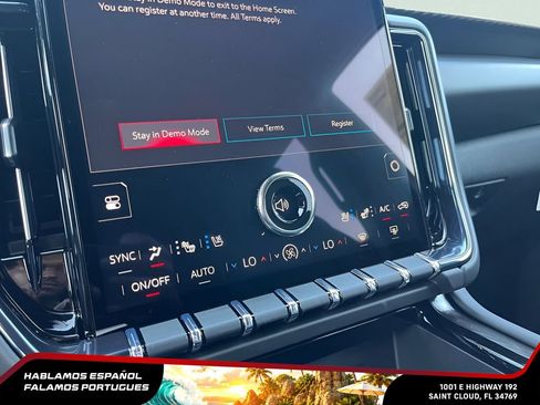 New 2026 GMC Yukon XL AT4 AWD/4WD image 33