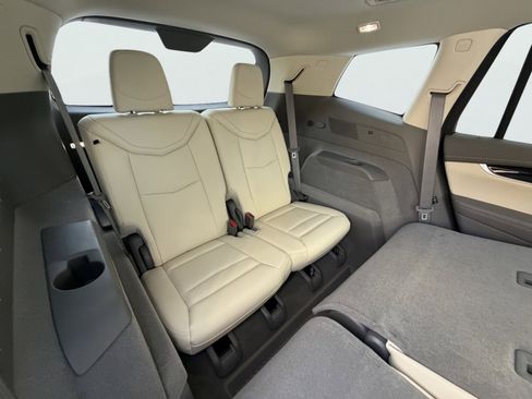 Used 2025 Cadillac XT6 Premium Luxury w/ LPO, Floor Liner Package image 17