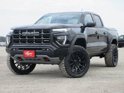 New 2026 GMC Canyon AT4 AWD/4WD image 8