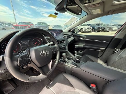 Used 2024 Toyota Camry XSE FWD image 12