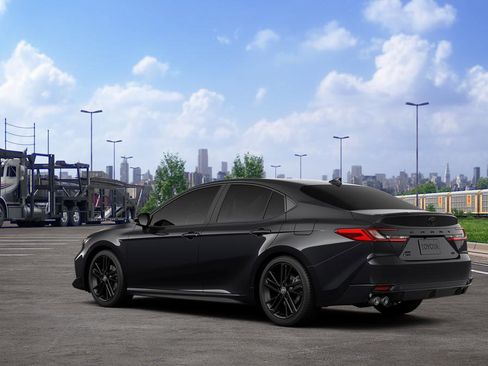 New 2026 Toyota Camry Hybrid AWD/4WD image 8
