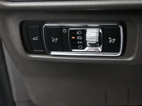 Certified 2023 Lincoln Corsair Reserve AWD/4WD image 17
