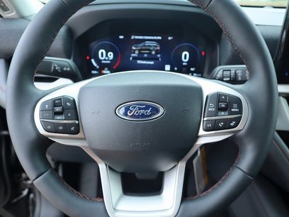 New 2025 Ford Explorer Active w/ Active Comfort Package