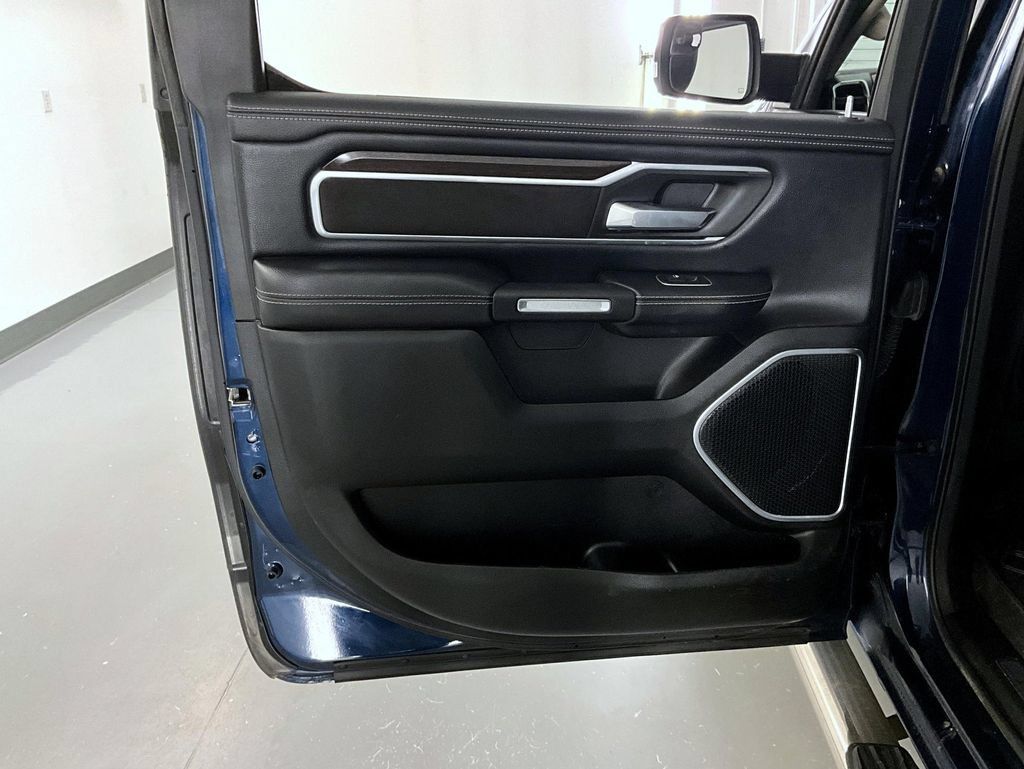 Used 2022 RAM 1500 Laramie AWD/4WD image 20