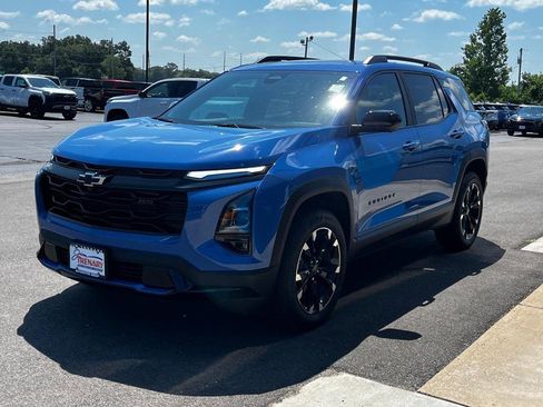 Used 2025 Chevrolet Equinox RS w/ Safety and Technology Package image 8