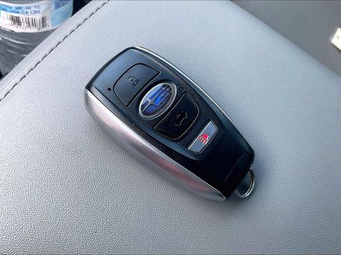 Used 2021 Subaru Outback Limited AWD/4WD image 32