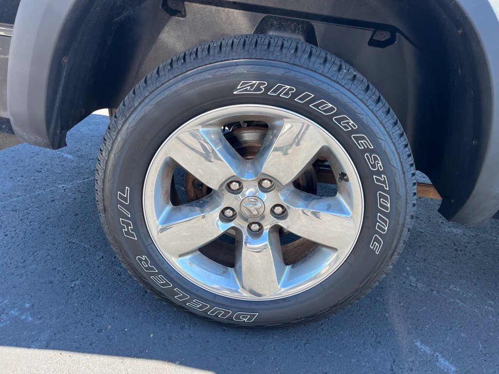 Used 2019 RAM 1500 ST w/ SXT Plus Group AWD/4WD image 11