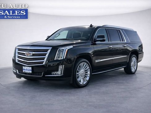 Used 2019 Cadillac Escalade ESV Platinum image 3