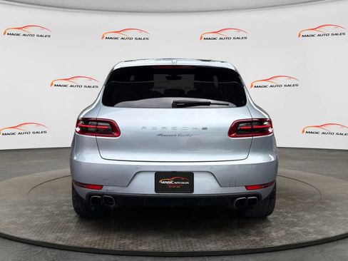 Used 2017 Porsche Macan Turbo AWD/4WD image 9