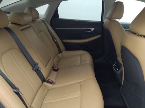 Used 2021 Hyundai Sonata Limited FWD image 19